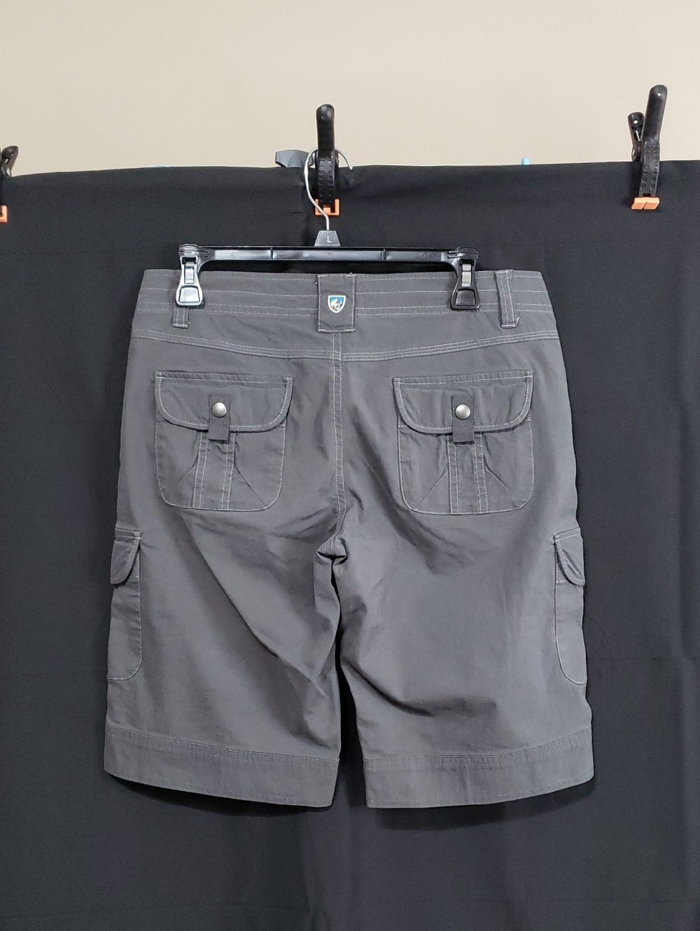 KÜHL Women's Splash Bermuda Shorts In Gray. Size: 8 - Picture 5 of 10